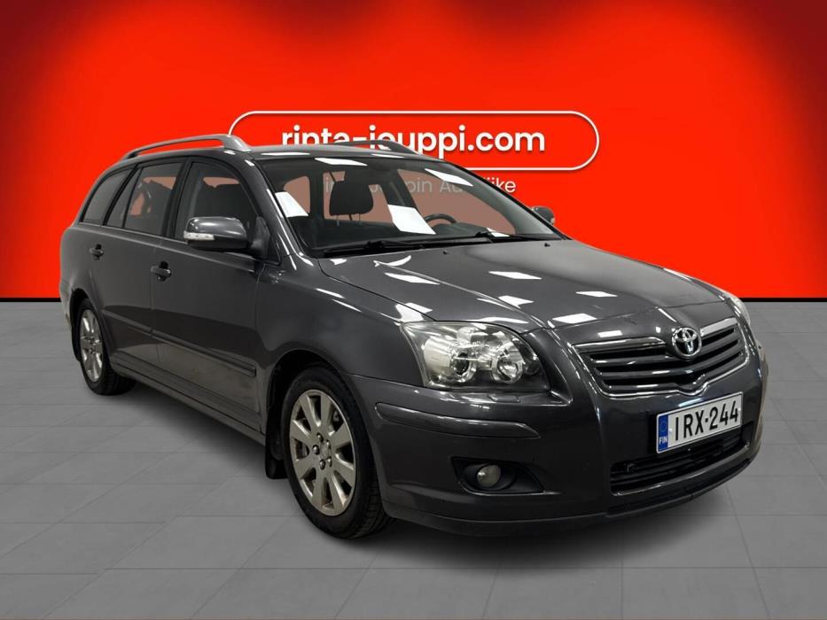 TOYOTA Avensis 2005