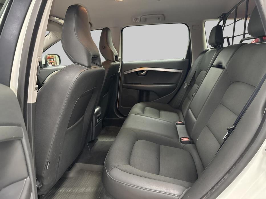 VOLVO XC70 2012