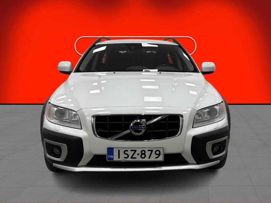 VOLVO XC70 2012