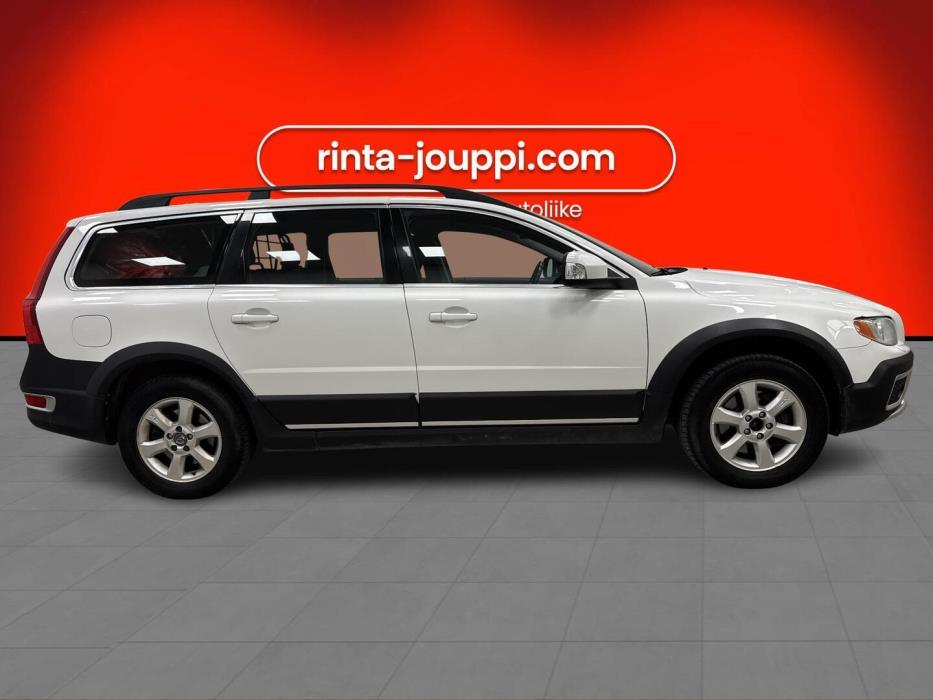 VOLVO XC70 2012