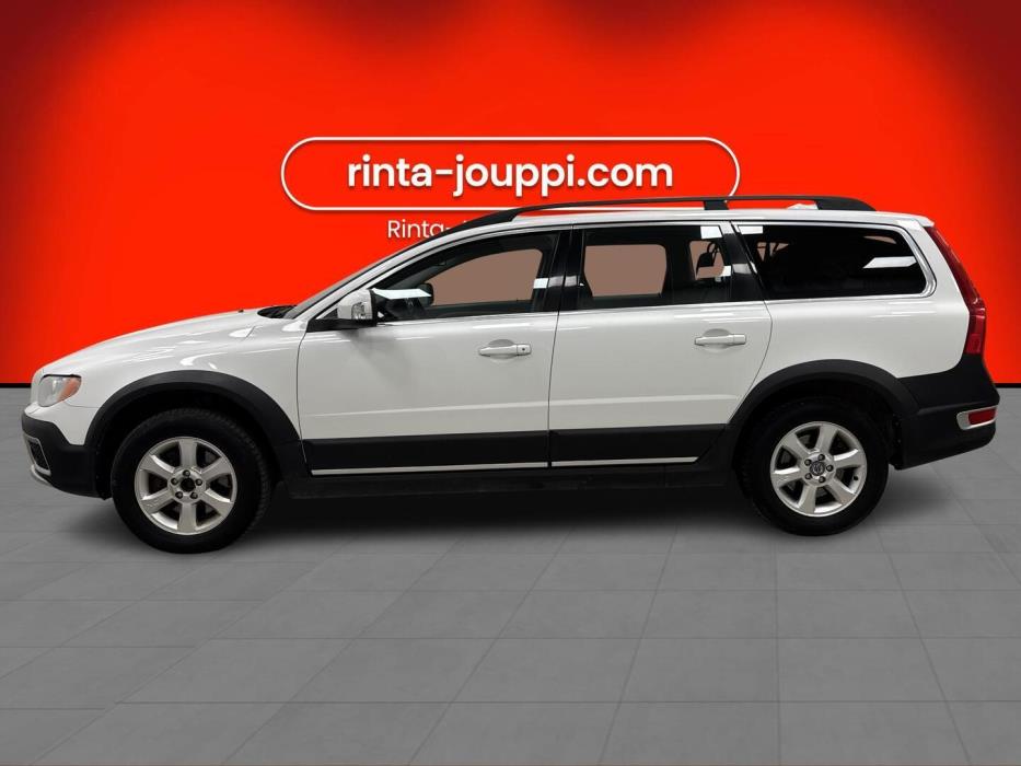 VOLVO XC70 2012