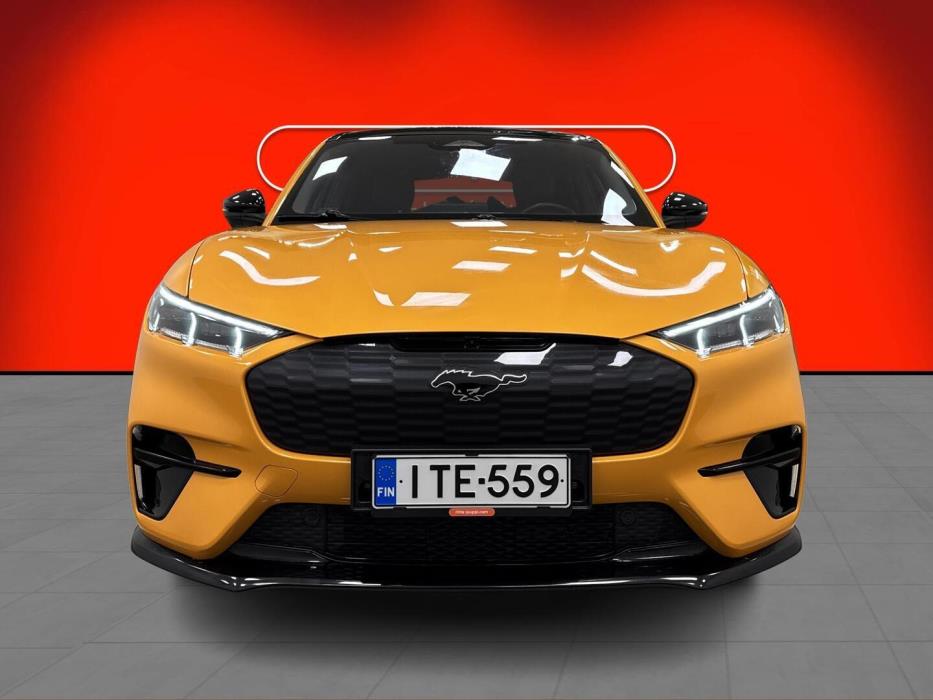 FORD MUSTANG MACH-E 2021