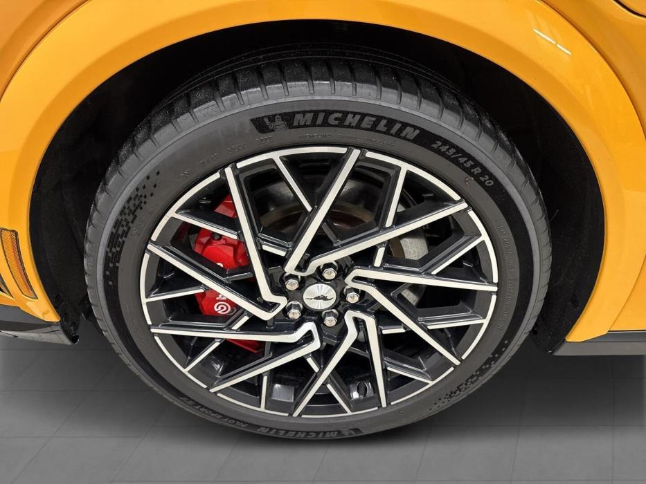 FORD MUSTANG MACH-E 2021
