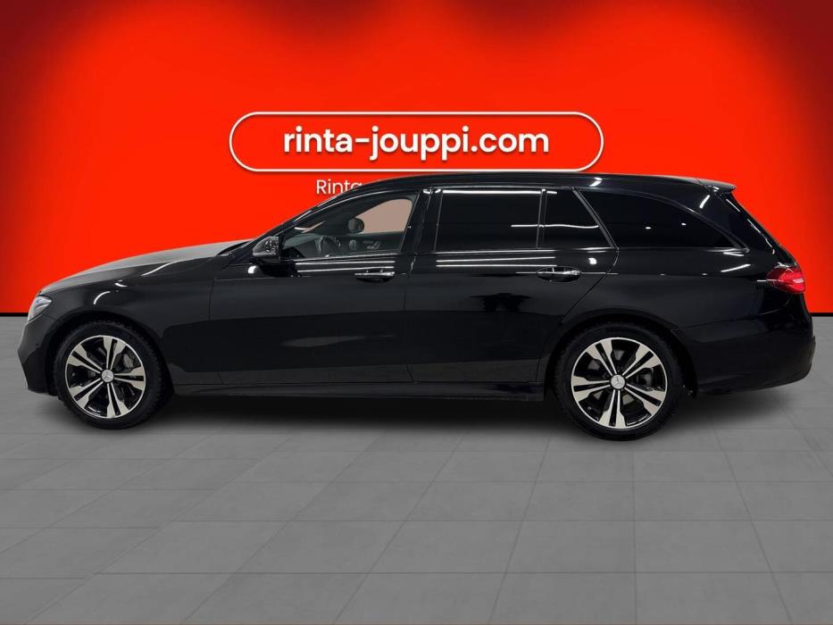 MERCEDES-BENZ E 2020