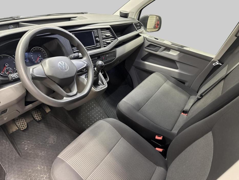 VOLKSWAGEN Transporter 2021