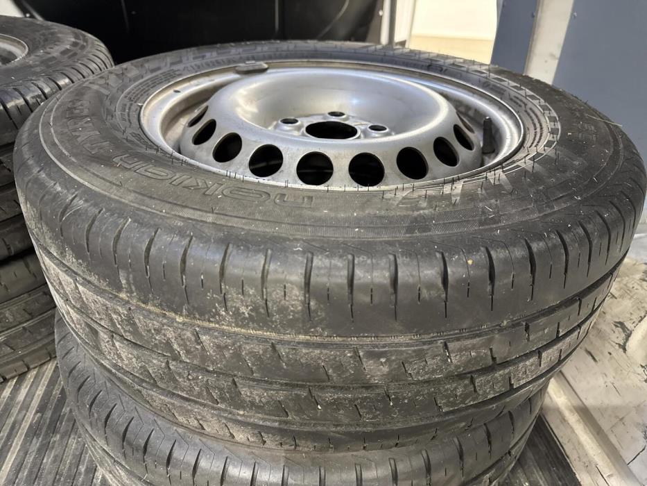 VOLKSWAGEN Transporter 2021