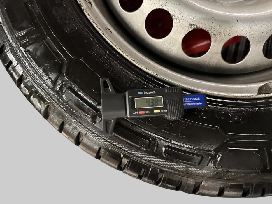 VOLKSWAGEN Transporter 2021