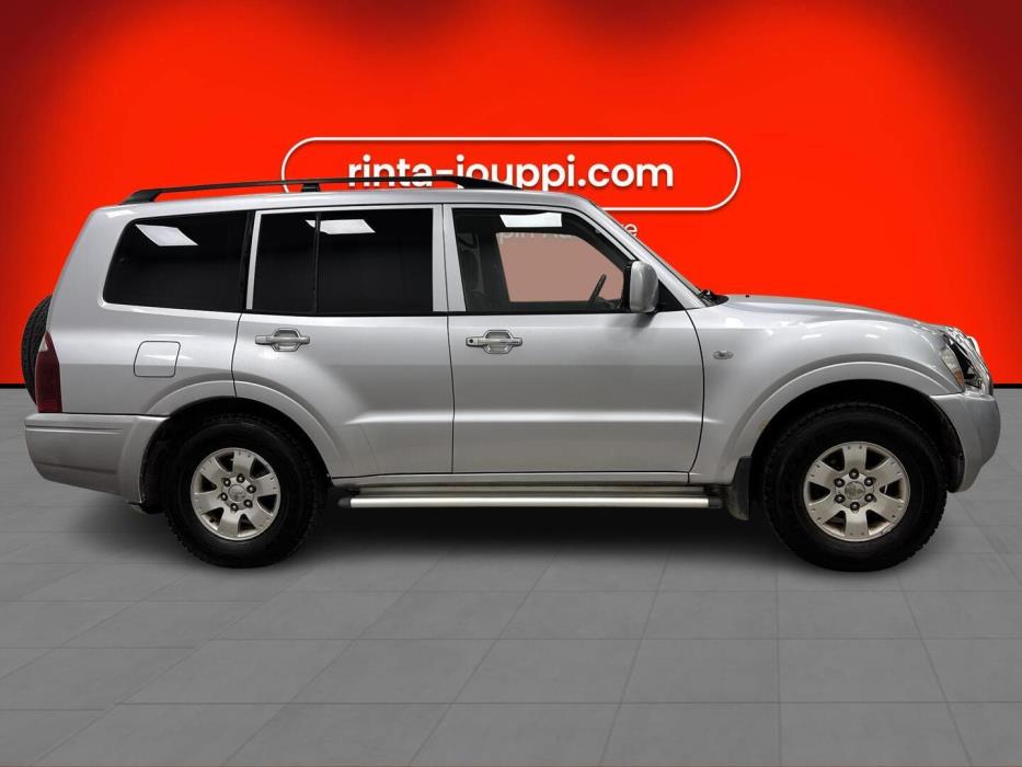 MITSUBISHI Pajero 2006