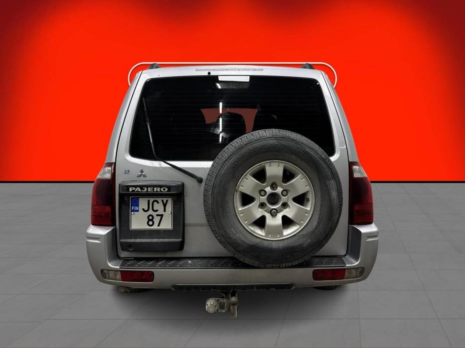 MITSUBISHI Pajero 2006