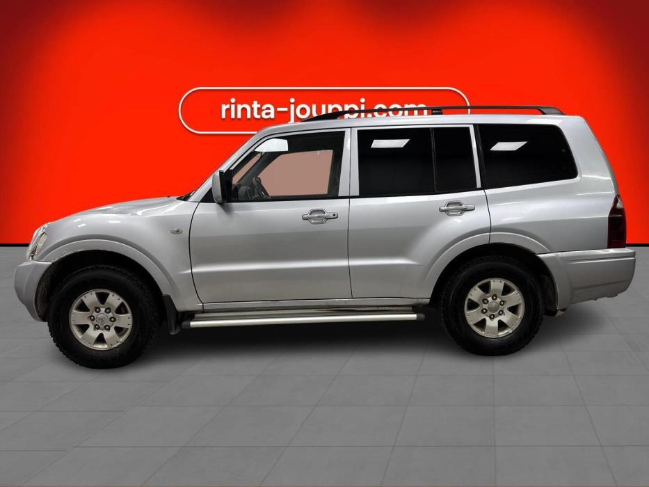 MITSUBISHI Pajero 2006