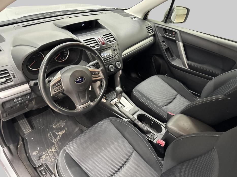 SUBARU Forester 2013