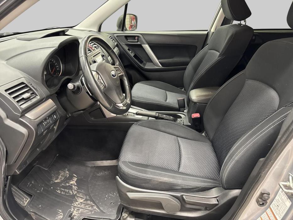 SUBARU Forester 2013