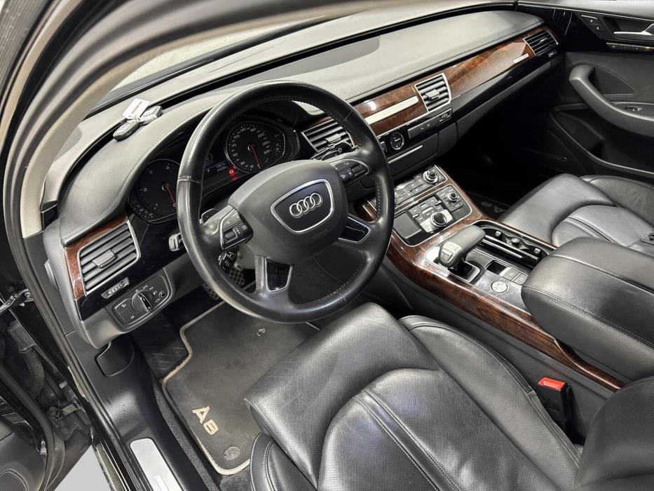 AUDI A8 2013