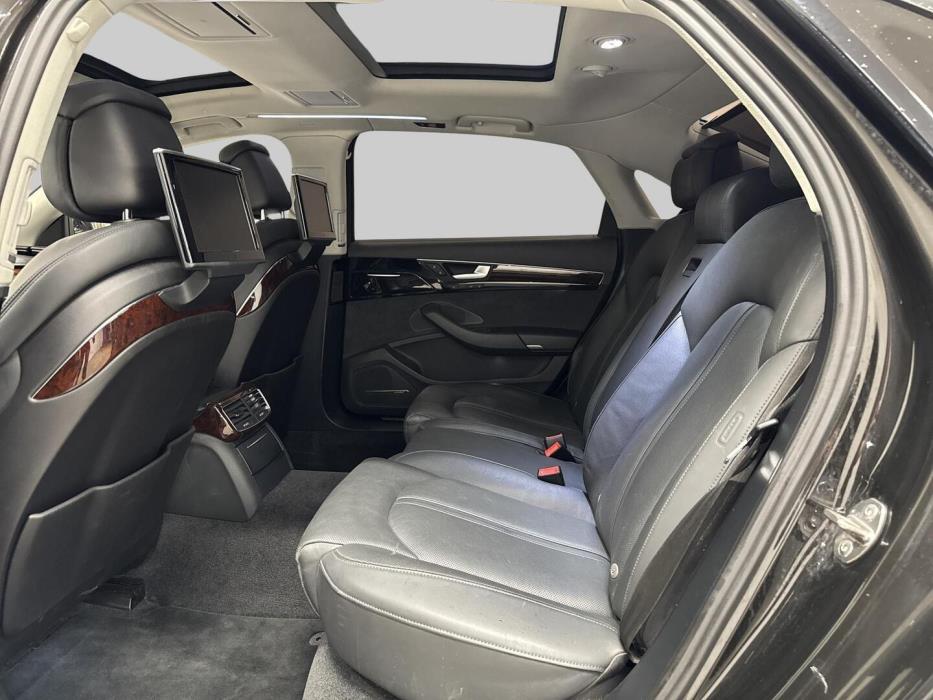 AUDI A8 2013