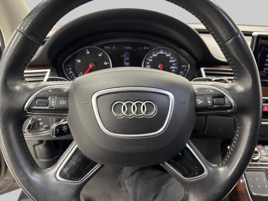 AUDI A8 2013