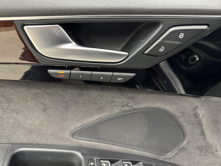 AUDI A8 2013