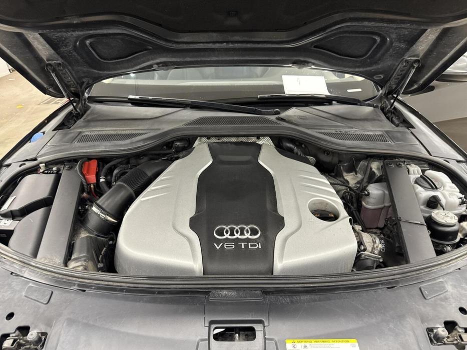 AUDI A8 2013