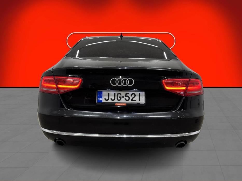 AUDI A8 2013