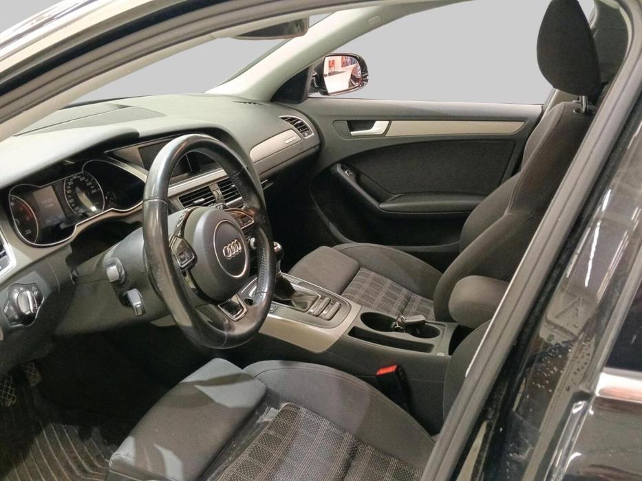 AUDI A4 2014