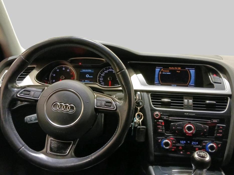 AUDI A4 2014