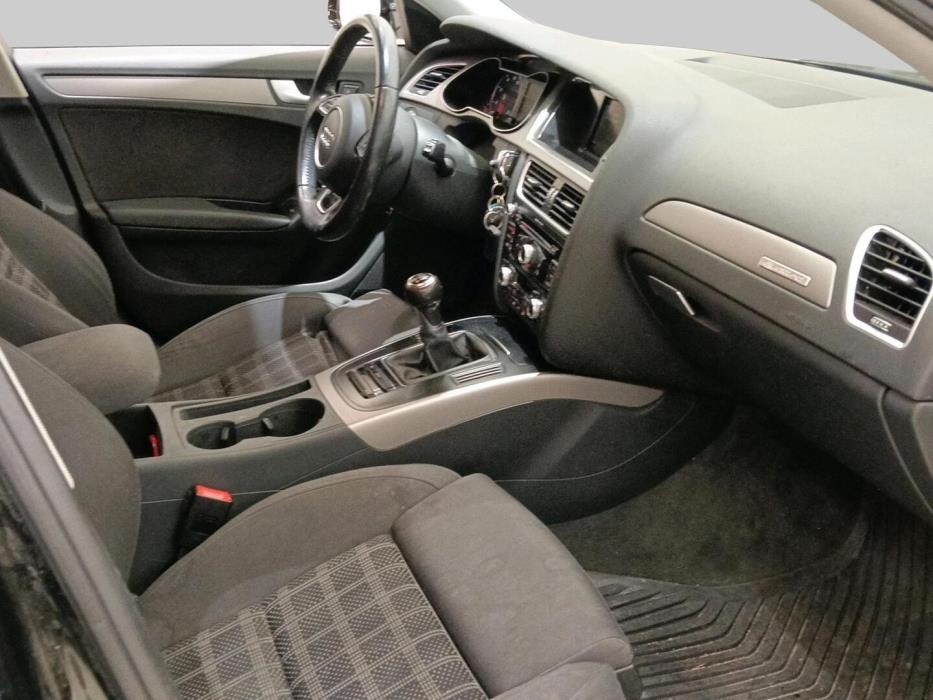 AUDI A4 2014