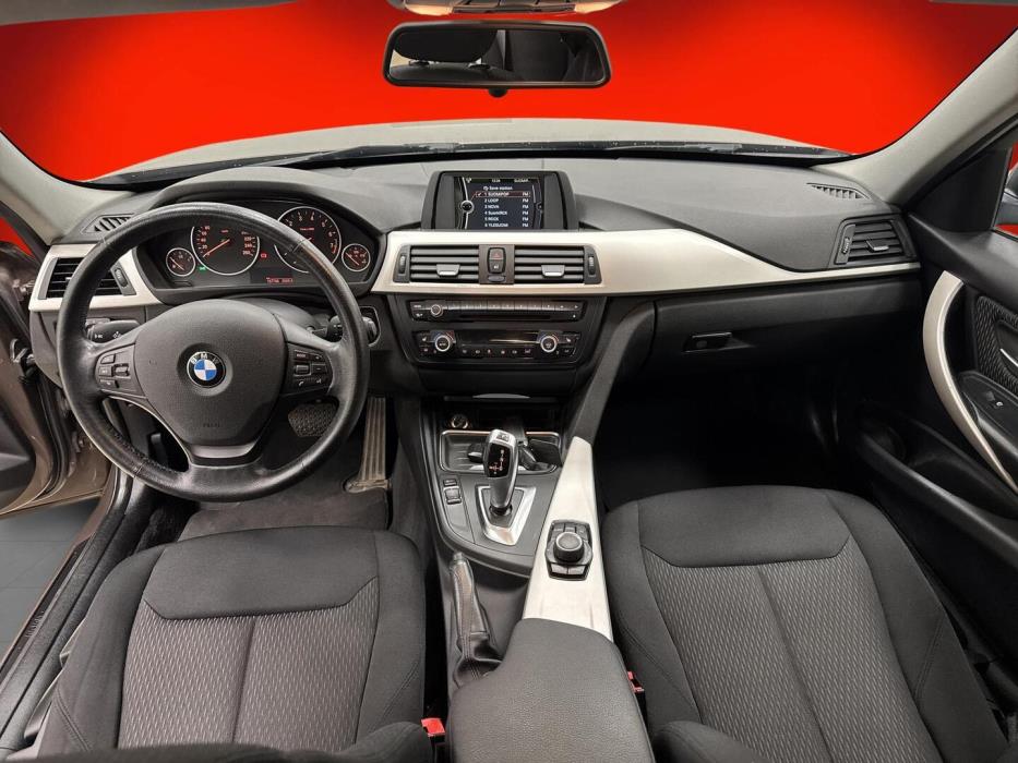 BMW 320 2014