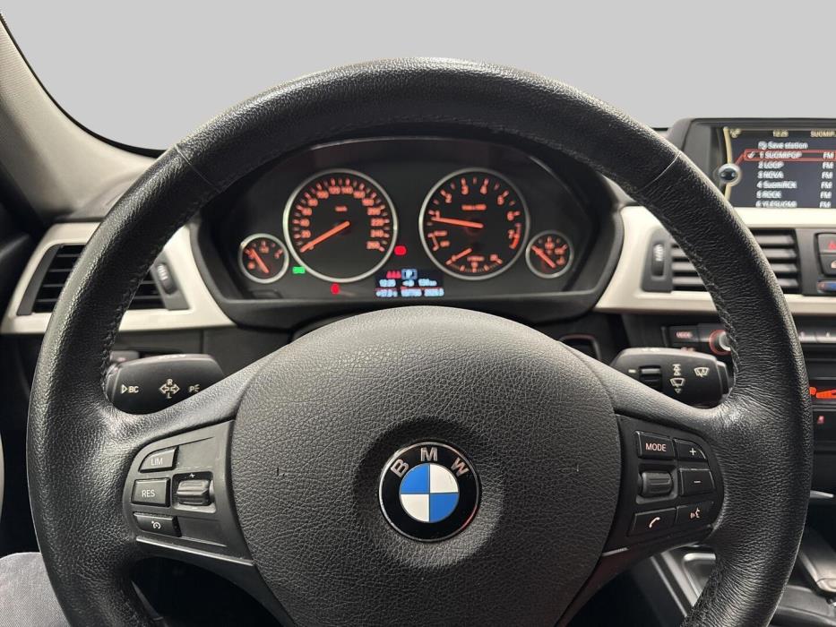BMW 320 2014