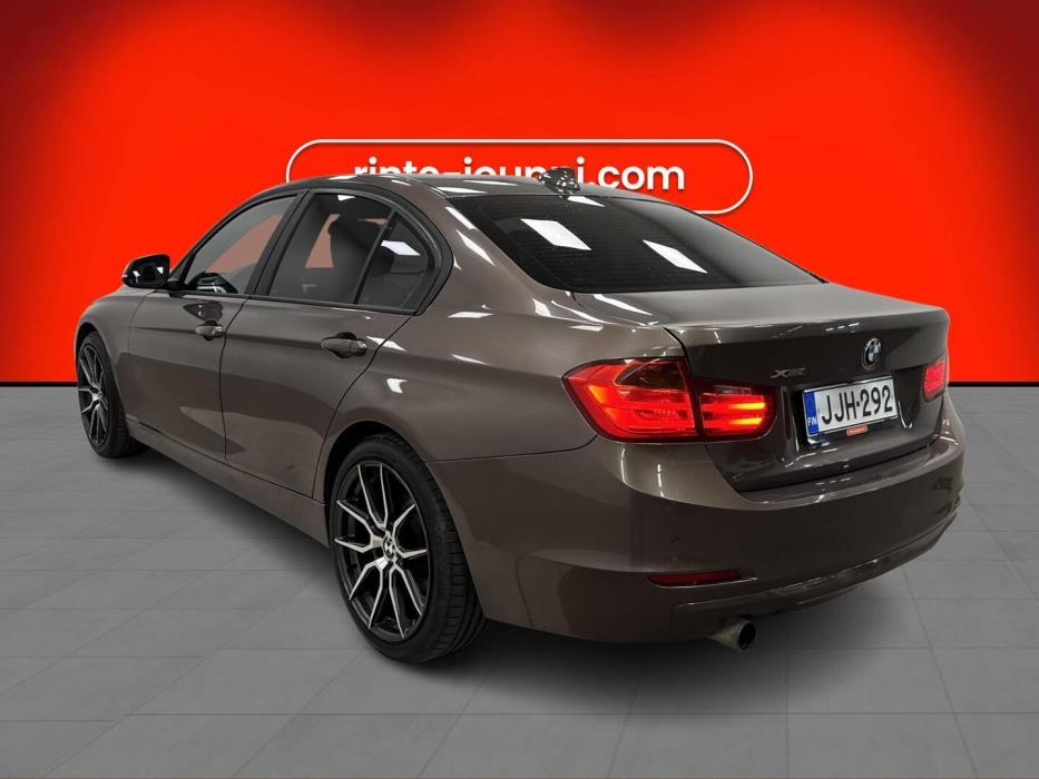 BMW 320 2014