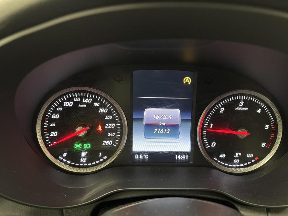 MERCEDES-BENZ C 2016