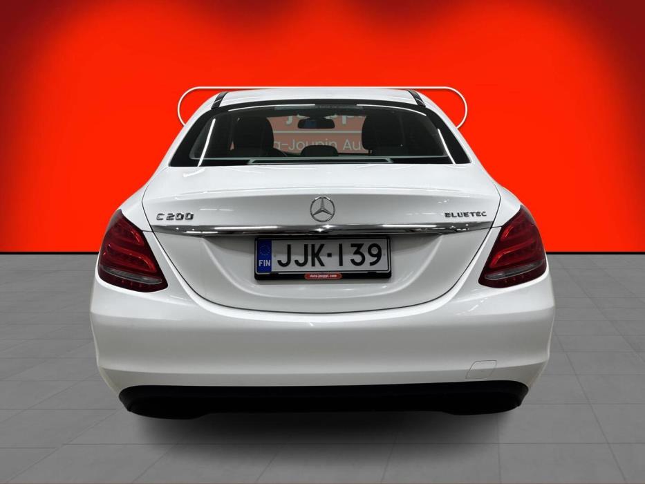 MERCEDES-BENZ C 2016