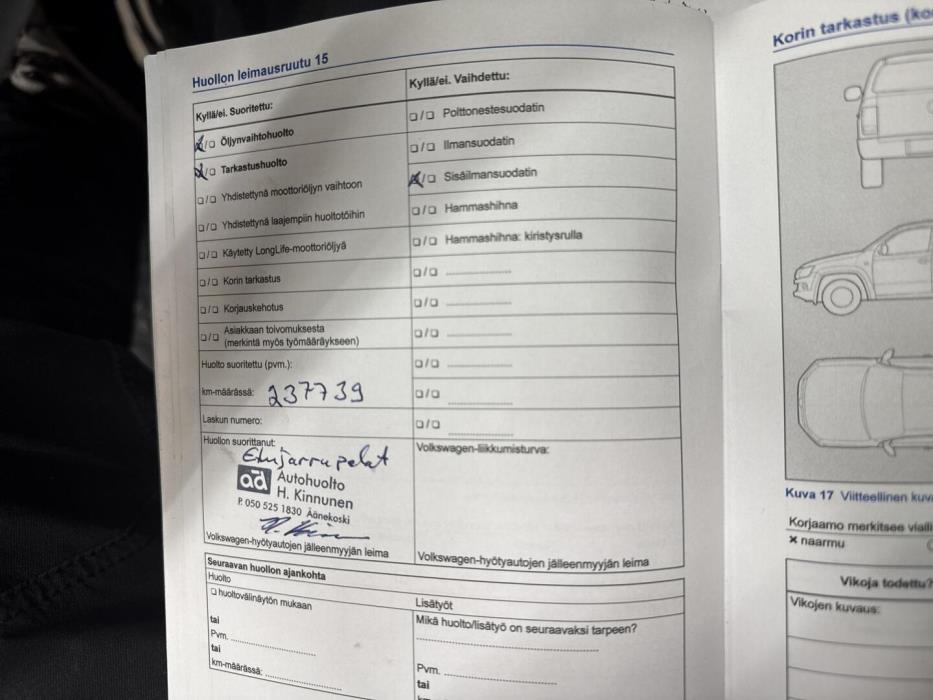 VOLKSWAGEN Amarok 2015