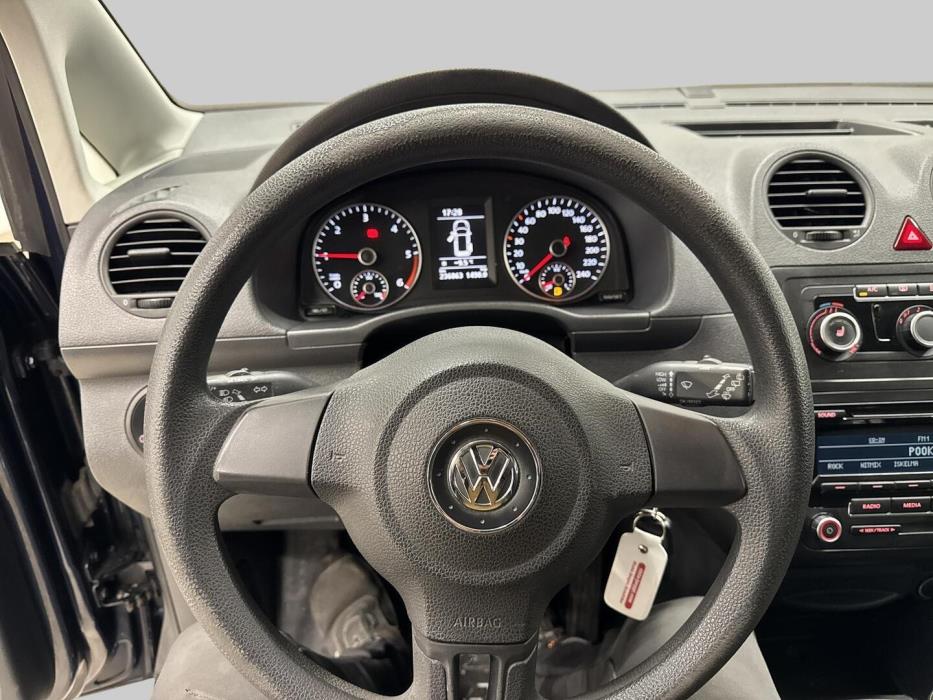 VOLKSWAGEN Caddy 2015