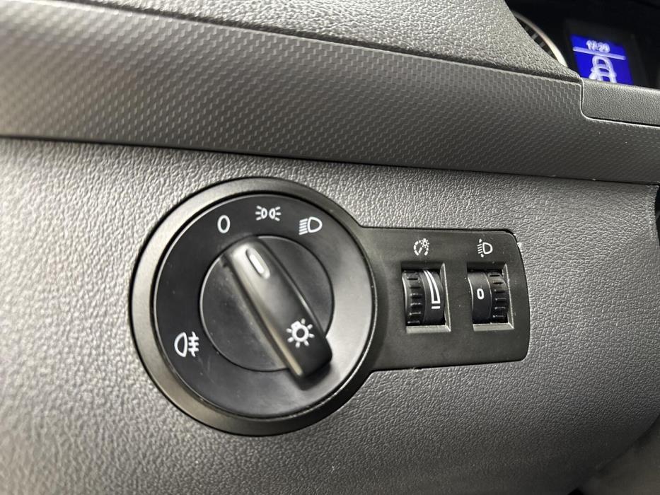 VOLKSWAGEN Caddy 2015