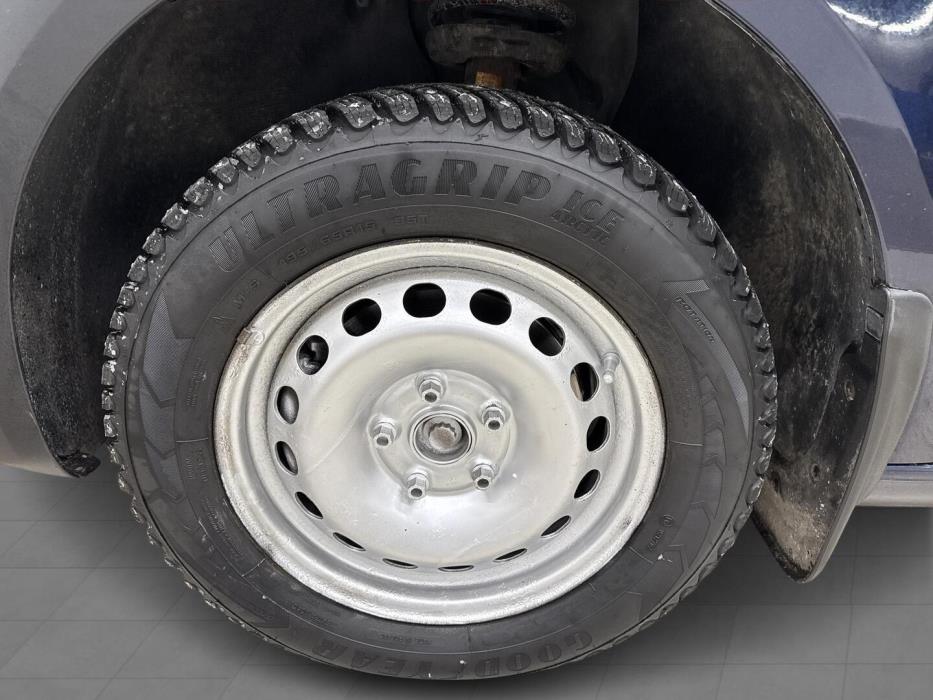 VOLKSWAGEN Caddy 2015