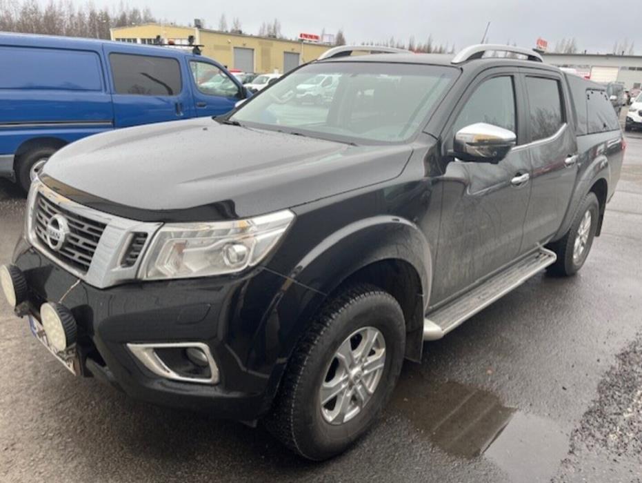 NISSAN Navara 2016