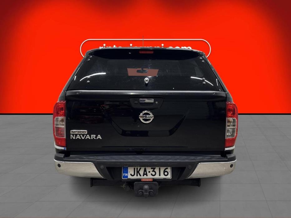NISSAN Navara 2016