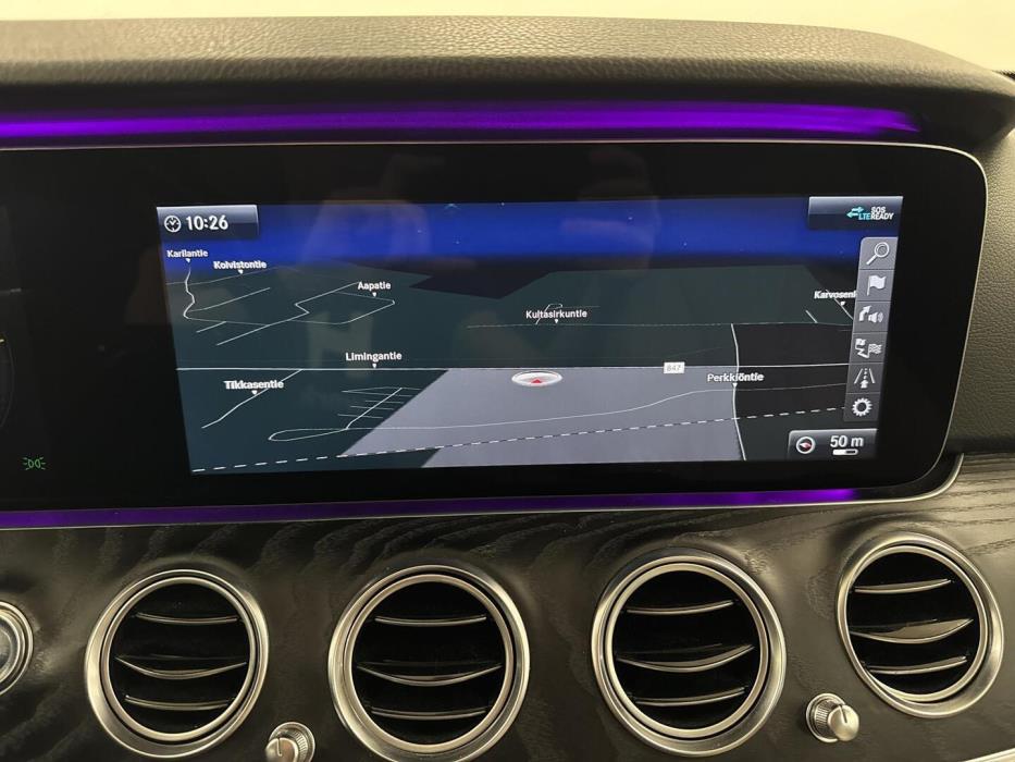 MERCEDES-BENZ E 2019