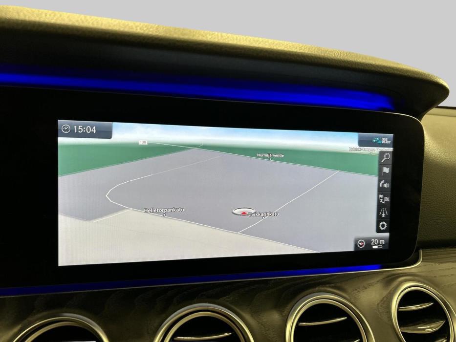 MERCEDES-BENZ E 2019