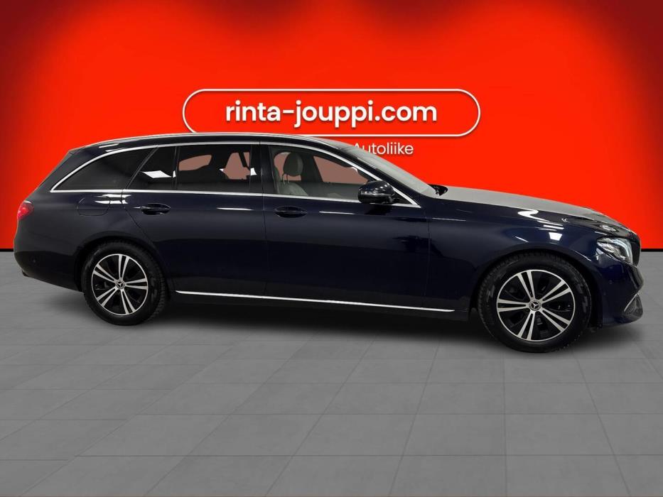 MERCEDES-BENZ E 2019