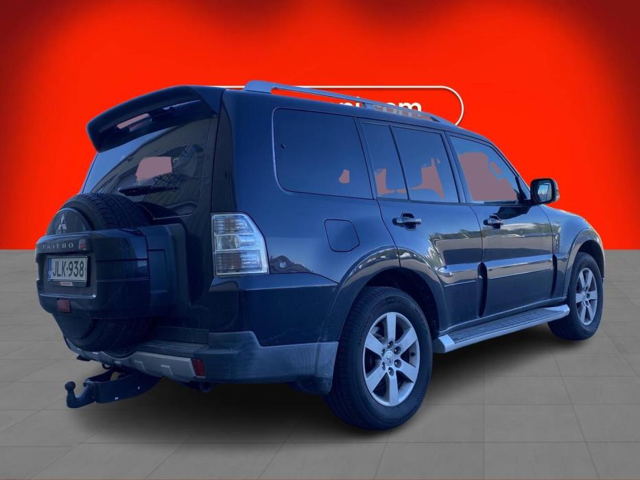 MITSUBISHI Pajero 2009