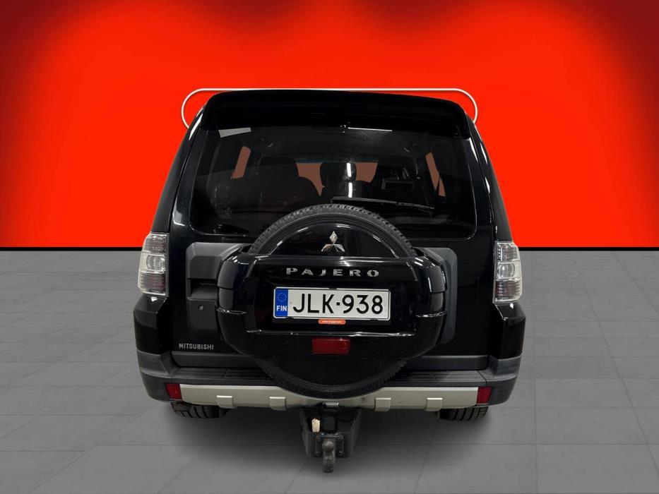 MITSUBISHI Pajero 2009