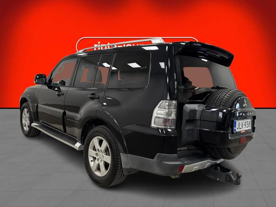 MITSUBISHI Pajero 2009