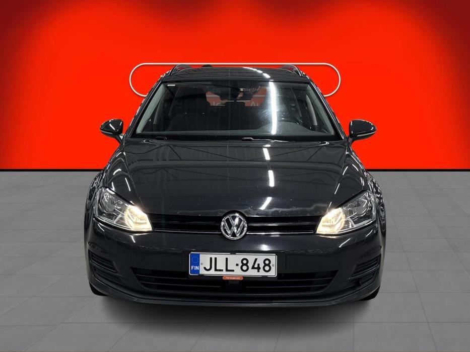 VOLKSWAGEN Golf 2015