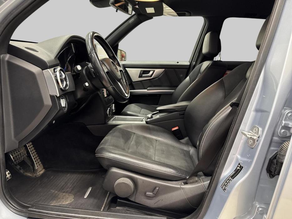 MERCEDES-BENZ GLK 2012
