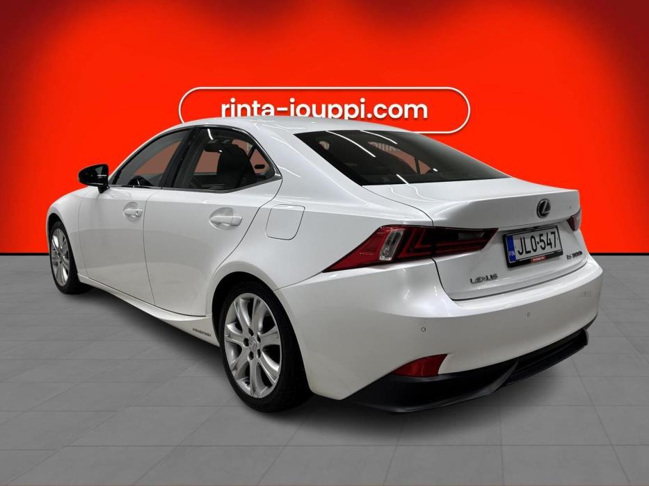 LEXUS IS 2015