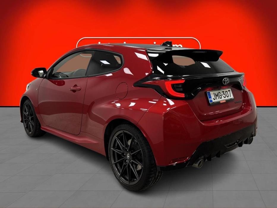 TOYOTA GR Yaris 2021