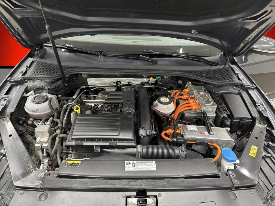 VOLKSWAGEN Passat 2020