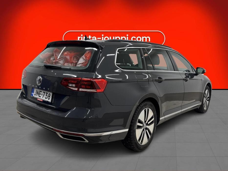VOLKSWAGEN Passat 2020