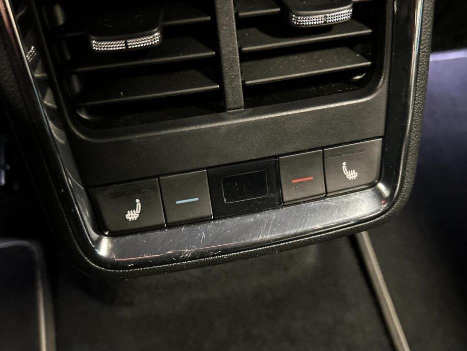 SKODA ENYAQ 2022