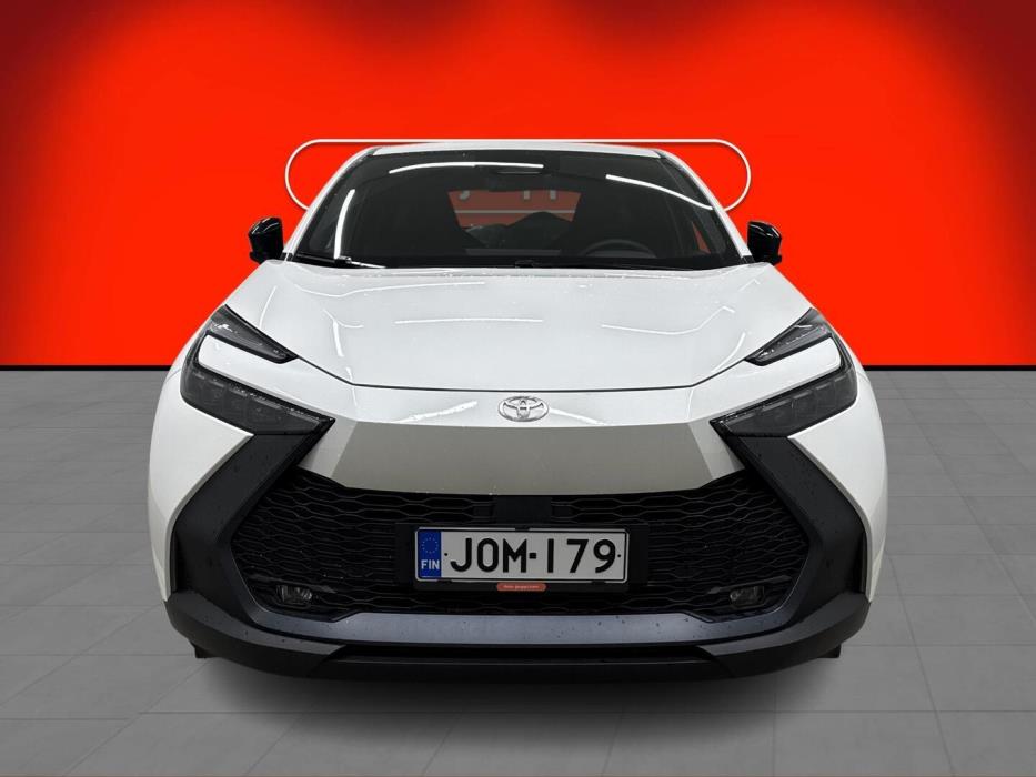 TOYOTA C-HR 2025